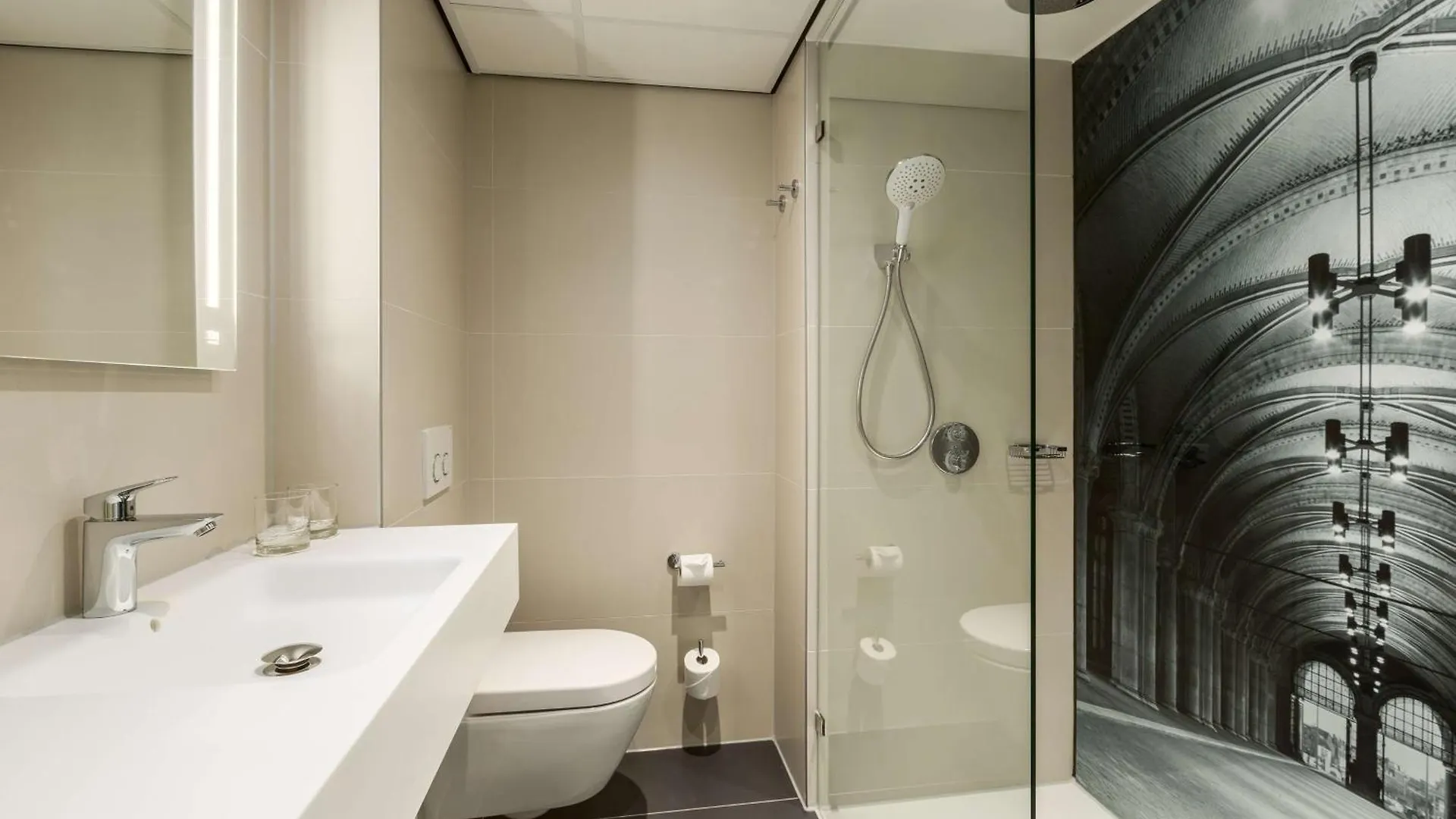 ****  Nh Amsterdam Schiphol Airport Hotel Hoofddorp Netherlands