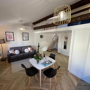  Apartment Renting - Massena - Loft - Heart Of Vieil - The Market With Sea View France